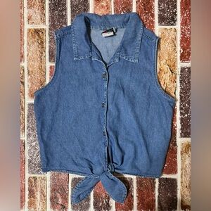 90s Vintage blue denim chambray tie front crop top shirt Size 4 women’s Small